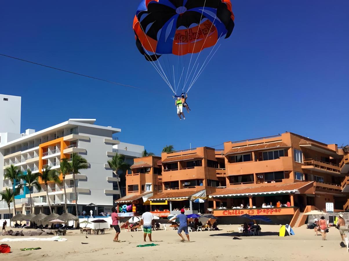 Playa Suites Mazatlán Exteriör bild