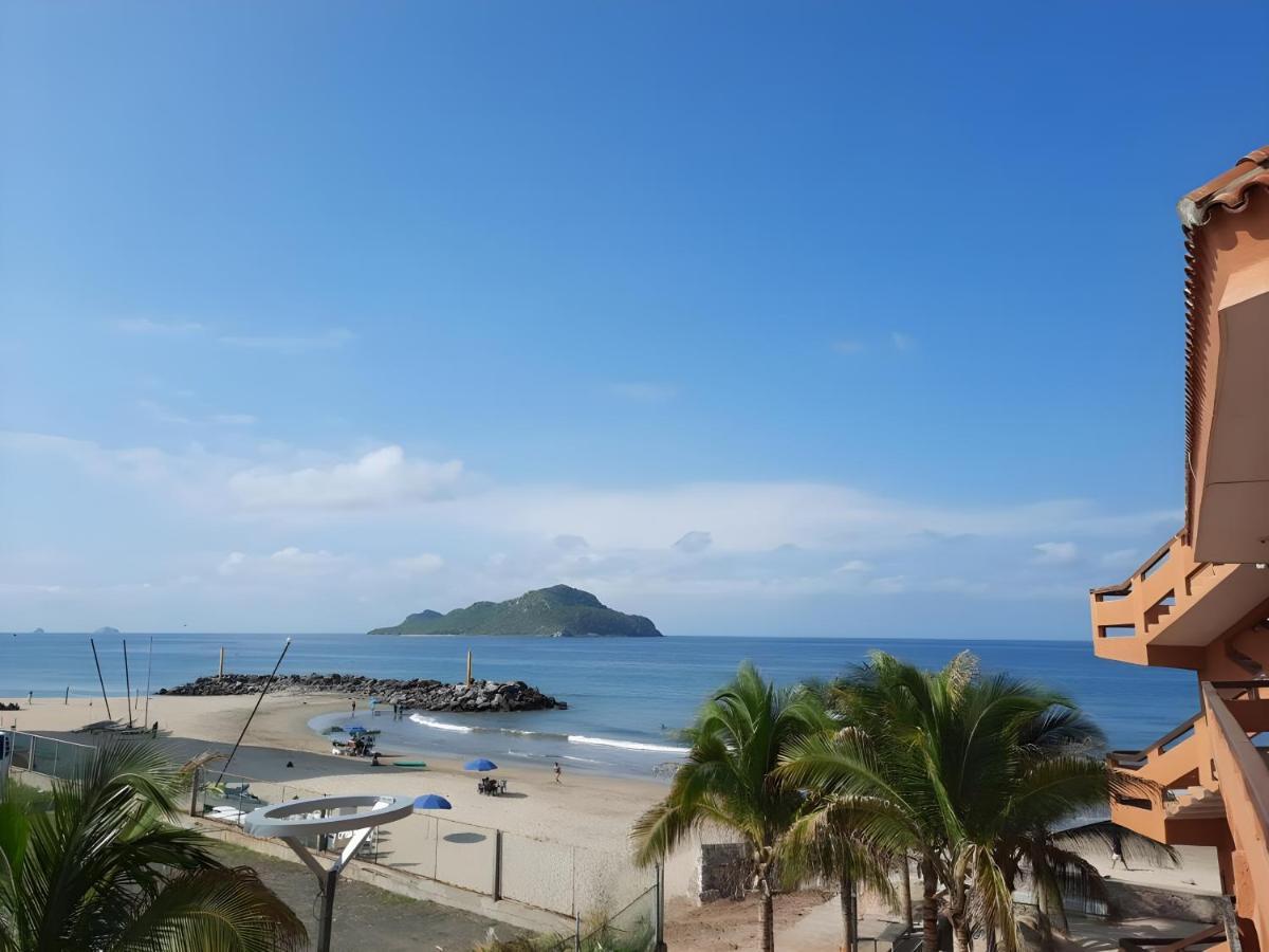 Playa Suites Mazatlán Exteriör bild