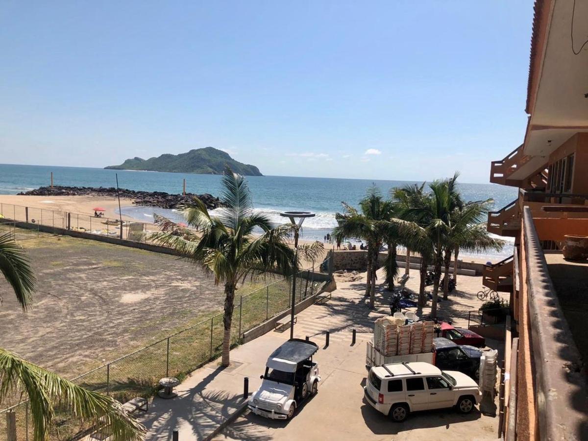 Playa Suites Mazatlán Exteriör bild